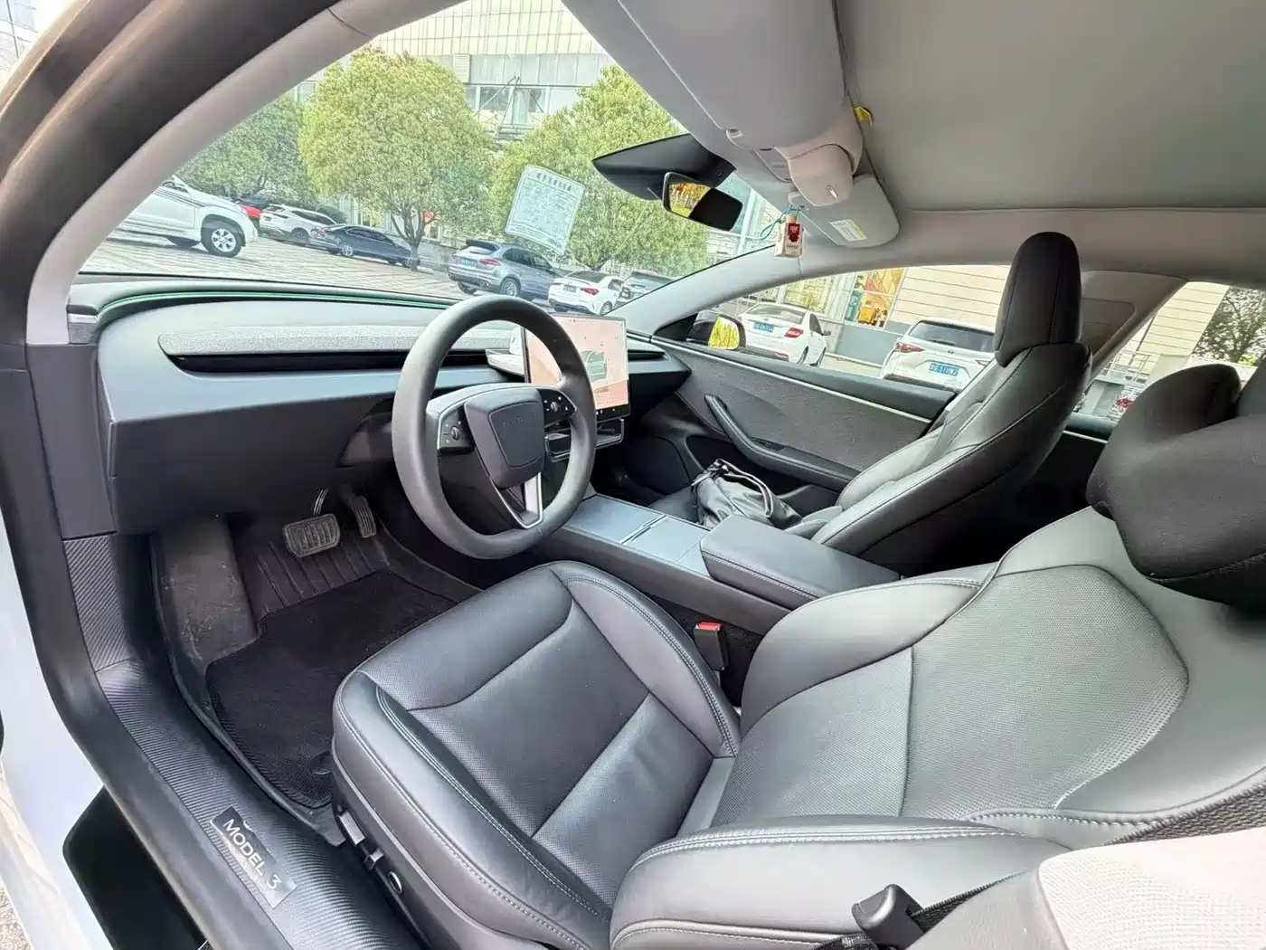 Tesla Model 3 2023 Long Range All-Wheel Drive фото 4