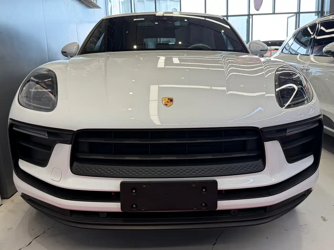 Porsche Macan 2023 Macan 2.0T фото 2