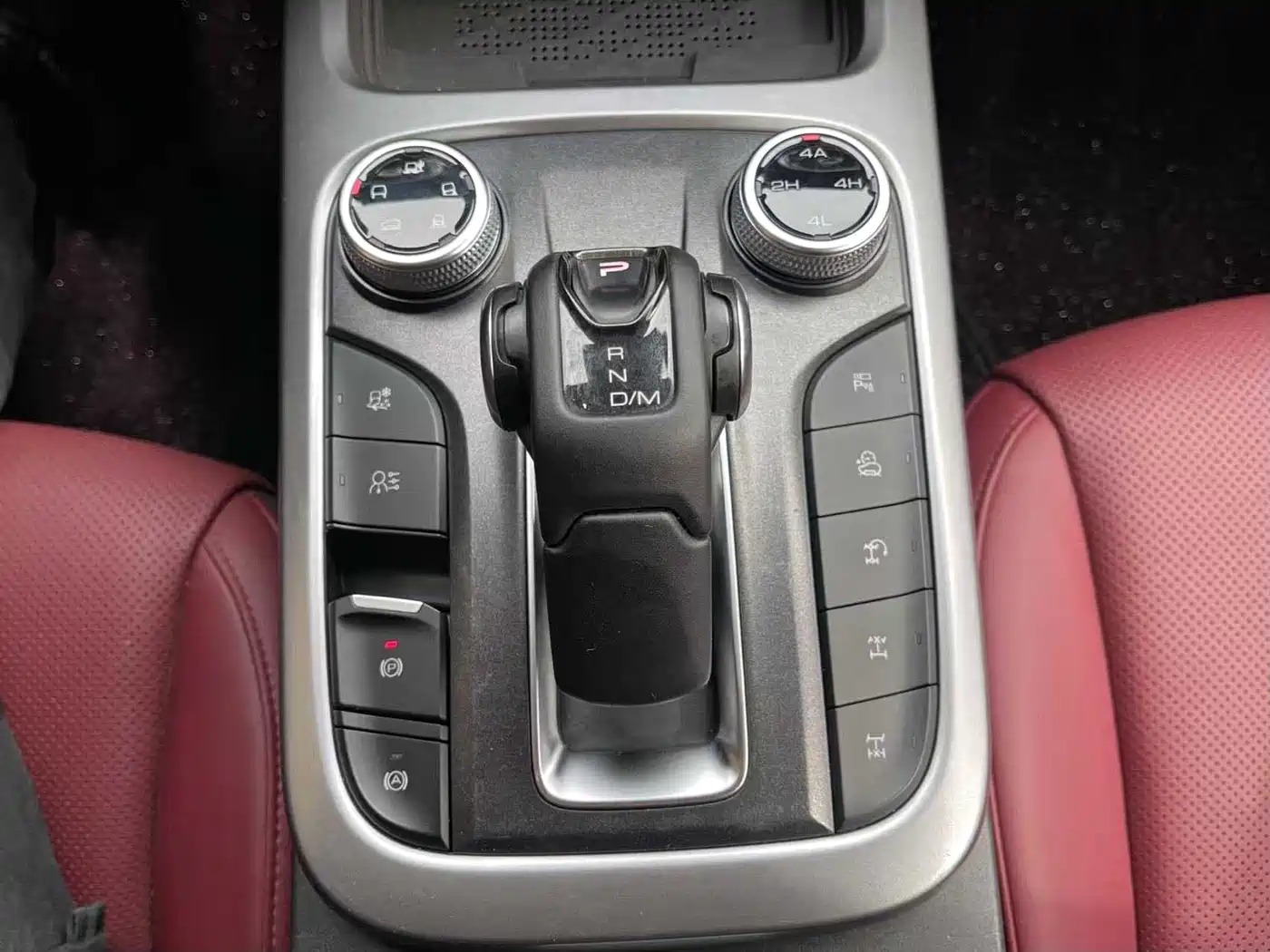 Tank 300 2024 Model 330 3.0T V6 фото 11