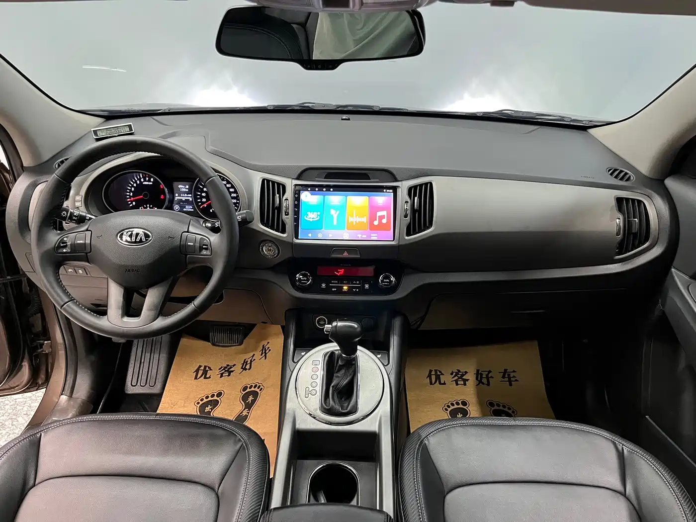 Kia Sportage 2016 2.0L Automatic 2WD DLX фото 9