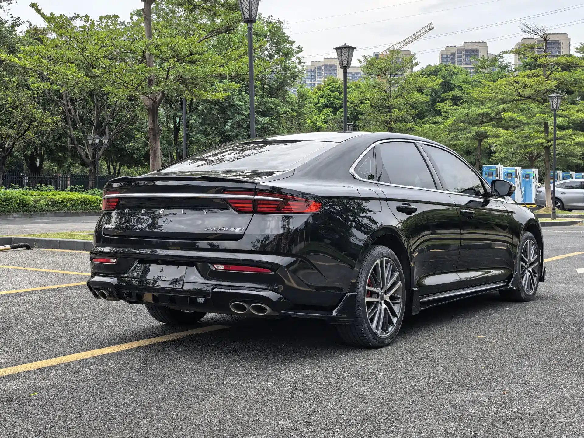 Фото 14 - Geely Preface