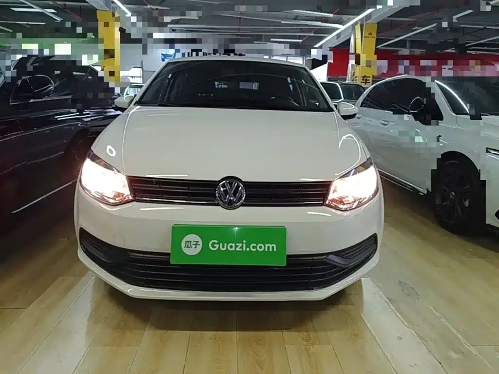 Volkswagen Polo 2018 1.5L Auto Safe Drive фото 3