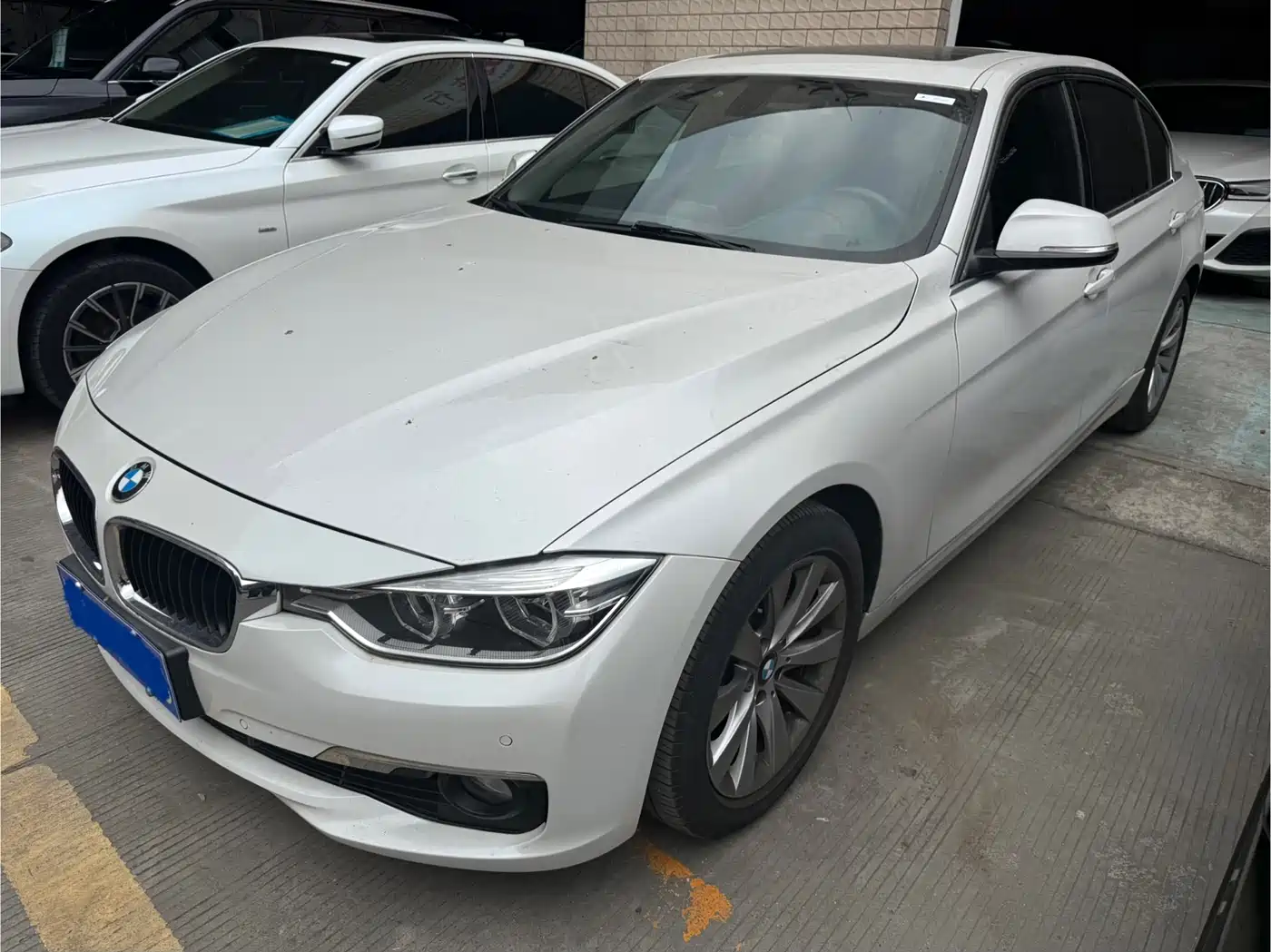 BMW 3 Series 2017 318Li Fashion