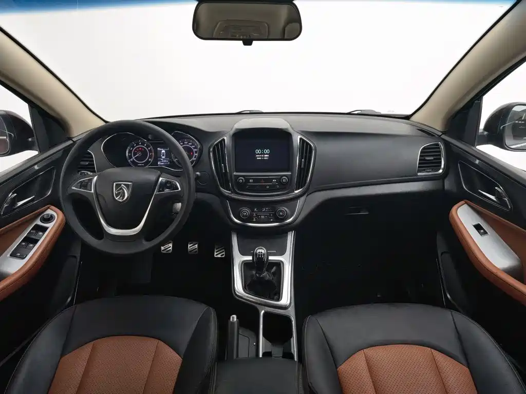 Photo 5 - Baojun 560