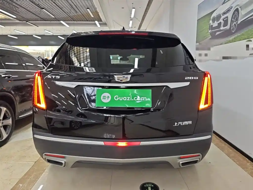 Cadillac XT5 2022 2.0T 2WD Luxury фото 6