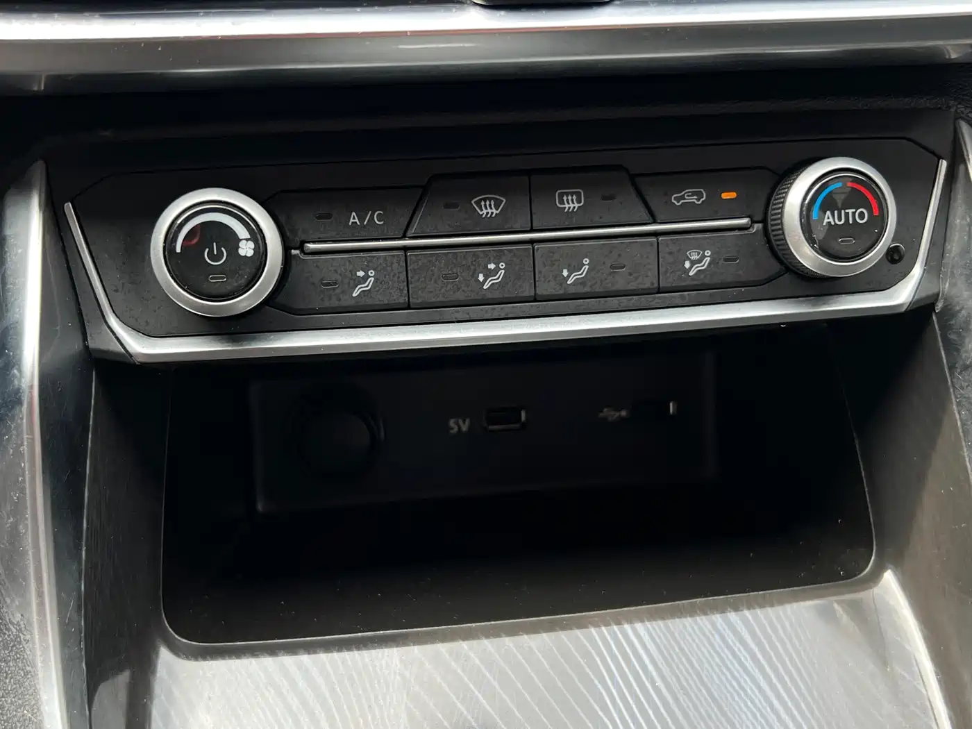 SAIC Maxus Maxus G50 2020 1.5T Auto Elite фото 14