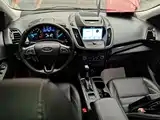 Фото 10 - Ford Kuga