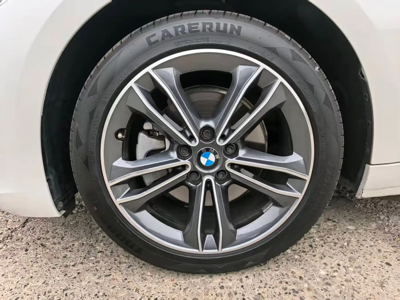BMW 1 Series 2019 118i M Sport Package фото 13