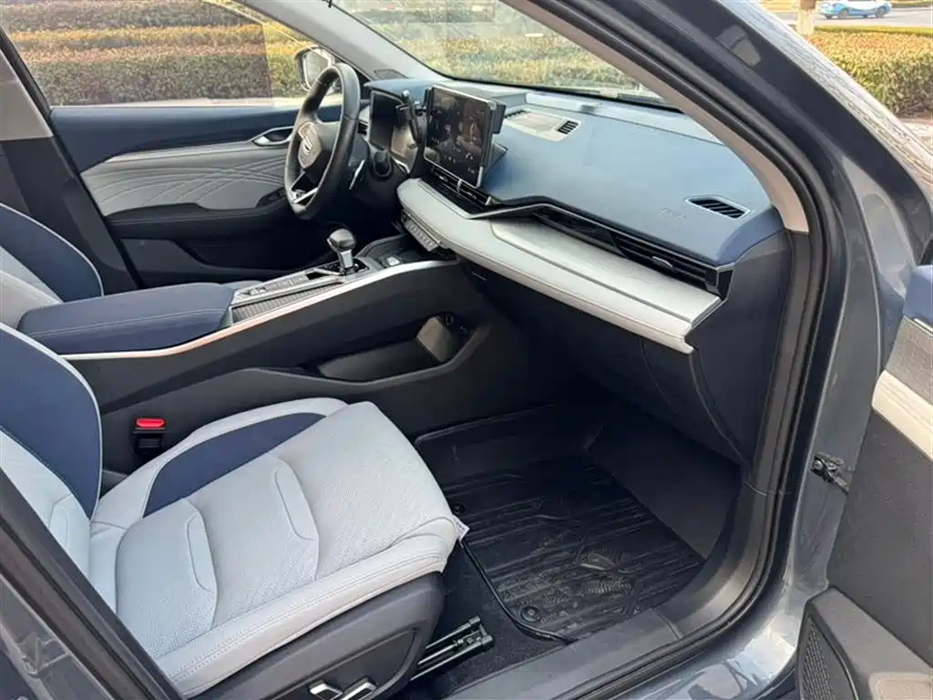 GEELY AUTOMOBILE XINGRUI