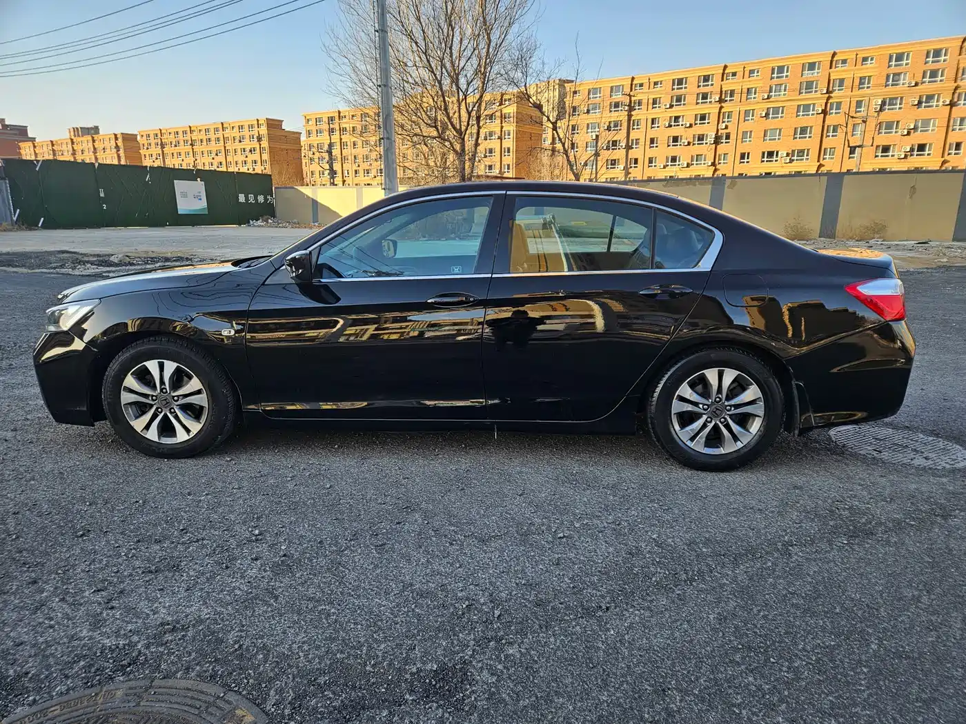 Honda Accord 2014 2.0L LX Comfort Edition фото 4