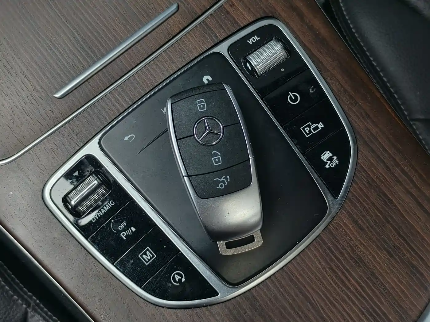 Mercedes-Benz GLC 2021 GLC 300 L 4MATIC Sporty фото 18