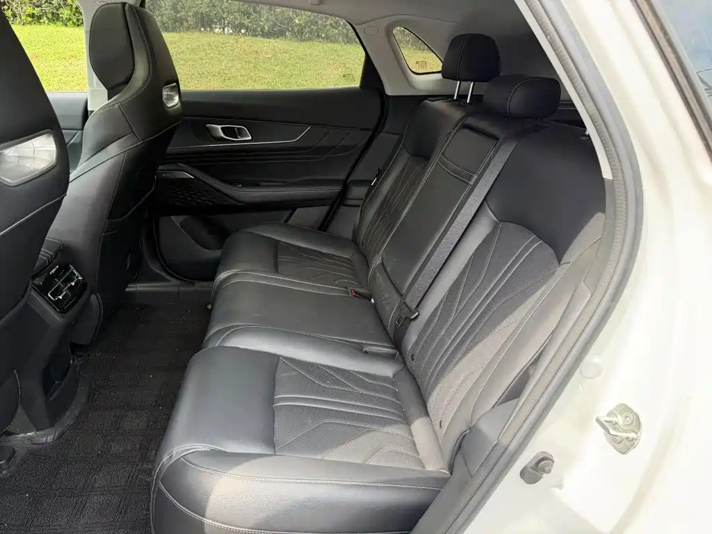 Changan UNI-K 2025 2024 2.0T FWD Premium