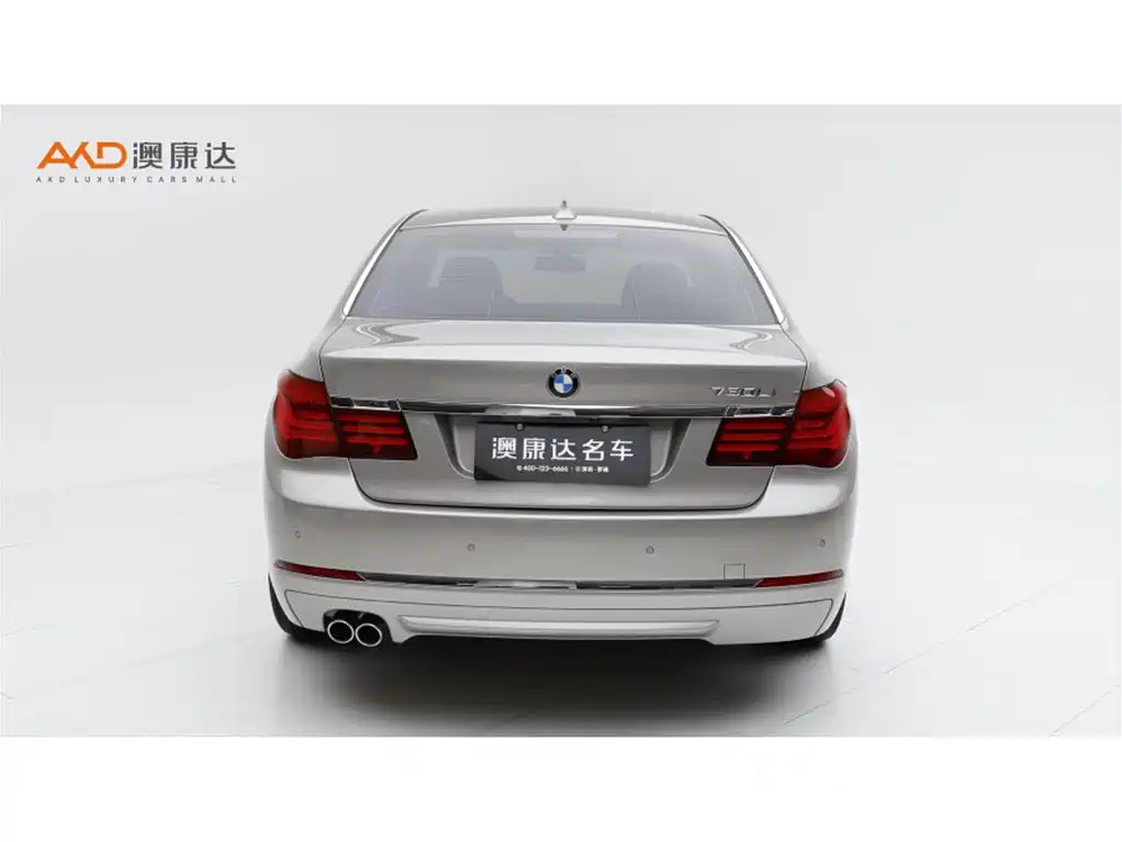 BMW 7 Series 2013 Model 730Li Luxury фото 4