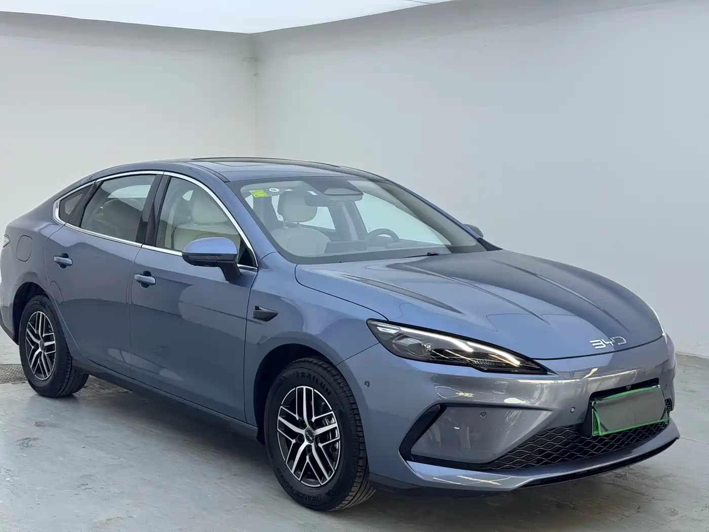 BYD Hai Bao 05 DM-i 2025 DM-i Smart Driving Edition 120KM Flagship фото 3