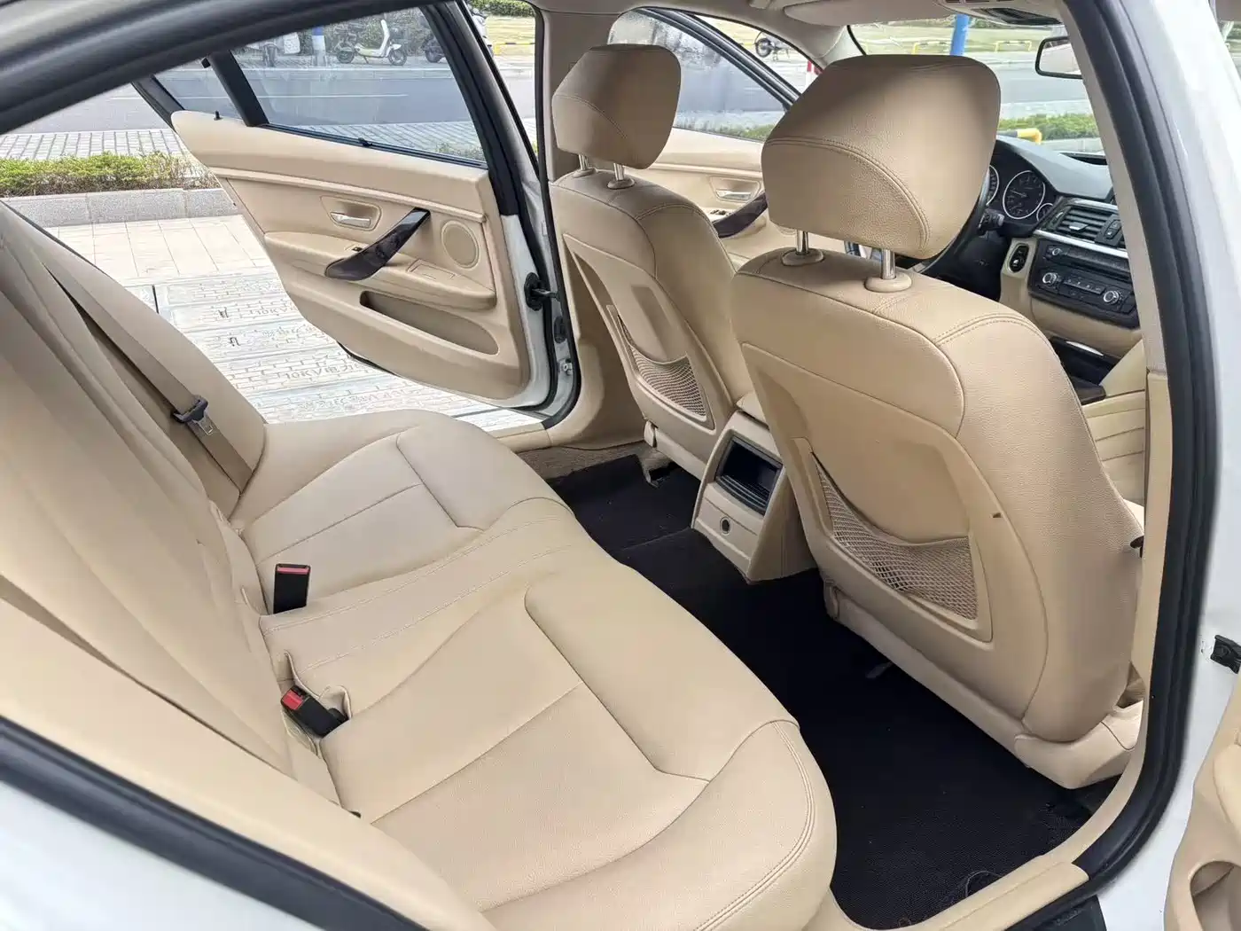 BMW 3 Series 2013 320Li Style Design Package фото 26