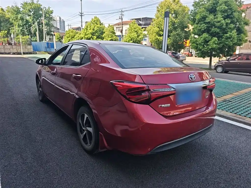 Toyota Levin 2017 Facelift 185T CVT Elite (China V) фото 5
