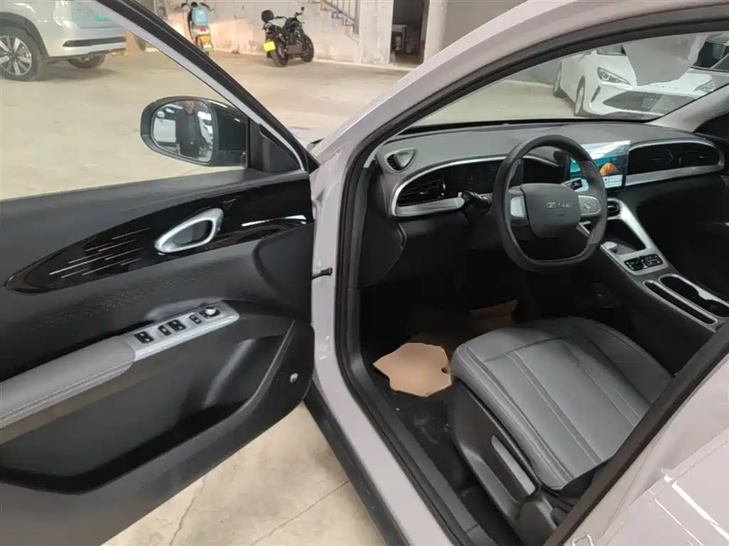Geely Galaxy Starry Wish 2026 Edition 310km Youth Version фото 16