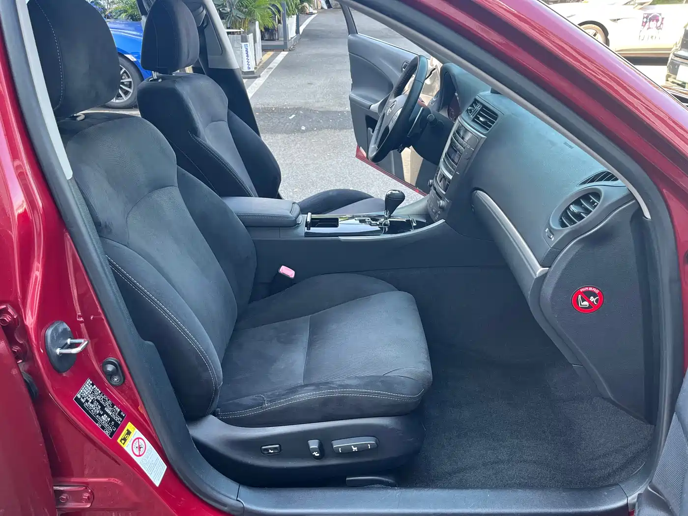 Lexus IS 2011 250 Sport фото 17