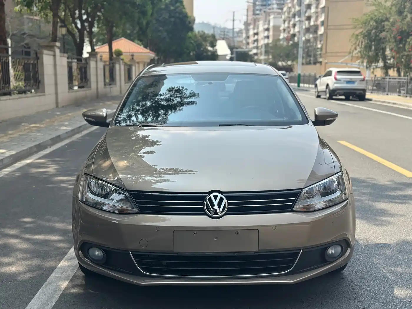 Volkswagen Sagitar 2014 1.4TSI Automatic Luxury фото 2