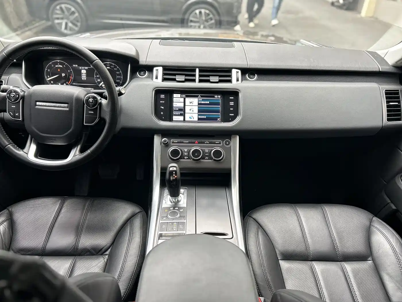 Land Rover Range Rover Sport 2016 Model 3.0 SC V6 SE фото 17