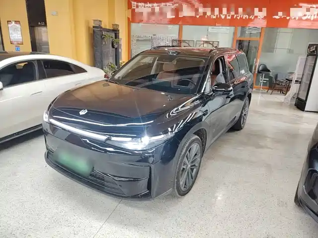 Leapmotor C16 2025