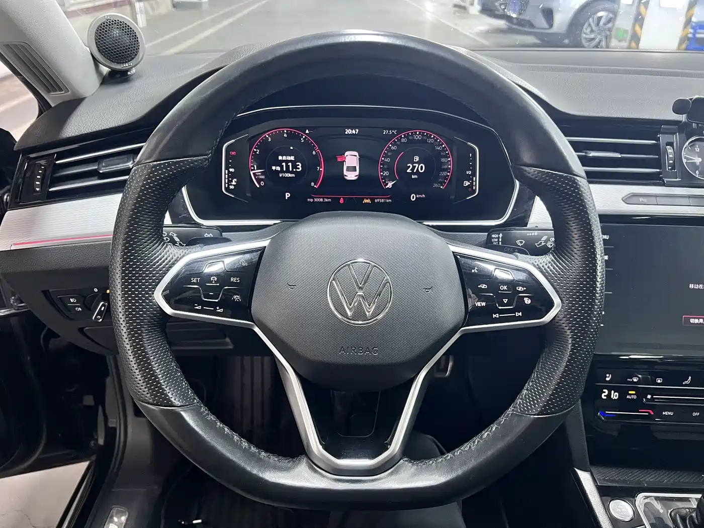 Volkswagen Magotan 2023 Model 2 Million Commemorative Edition 330TSI DSG Luxury фото 13