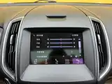 Фото 34 - Ford Edge
