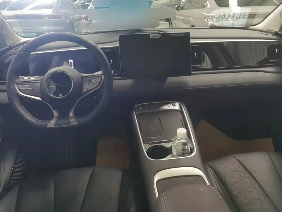 BYD Hai Shi 05 EV 2026 2025 520KM Smart Navigation Edition