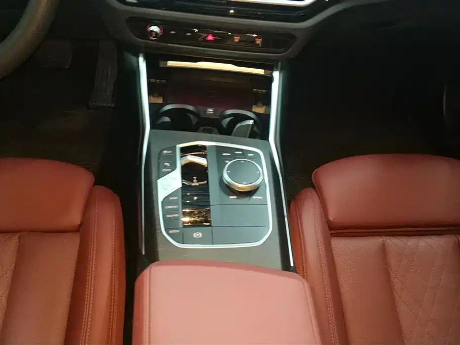 BMW 3 Series 2024 325i M Sport Package фото 16