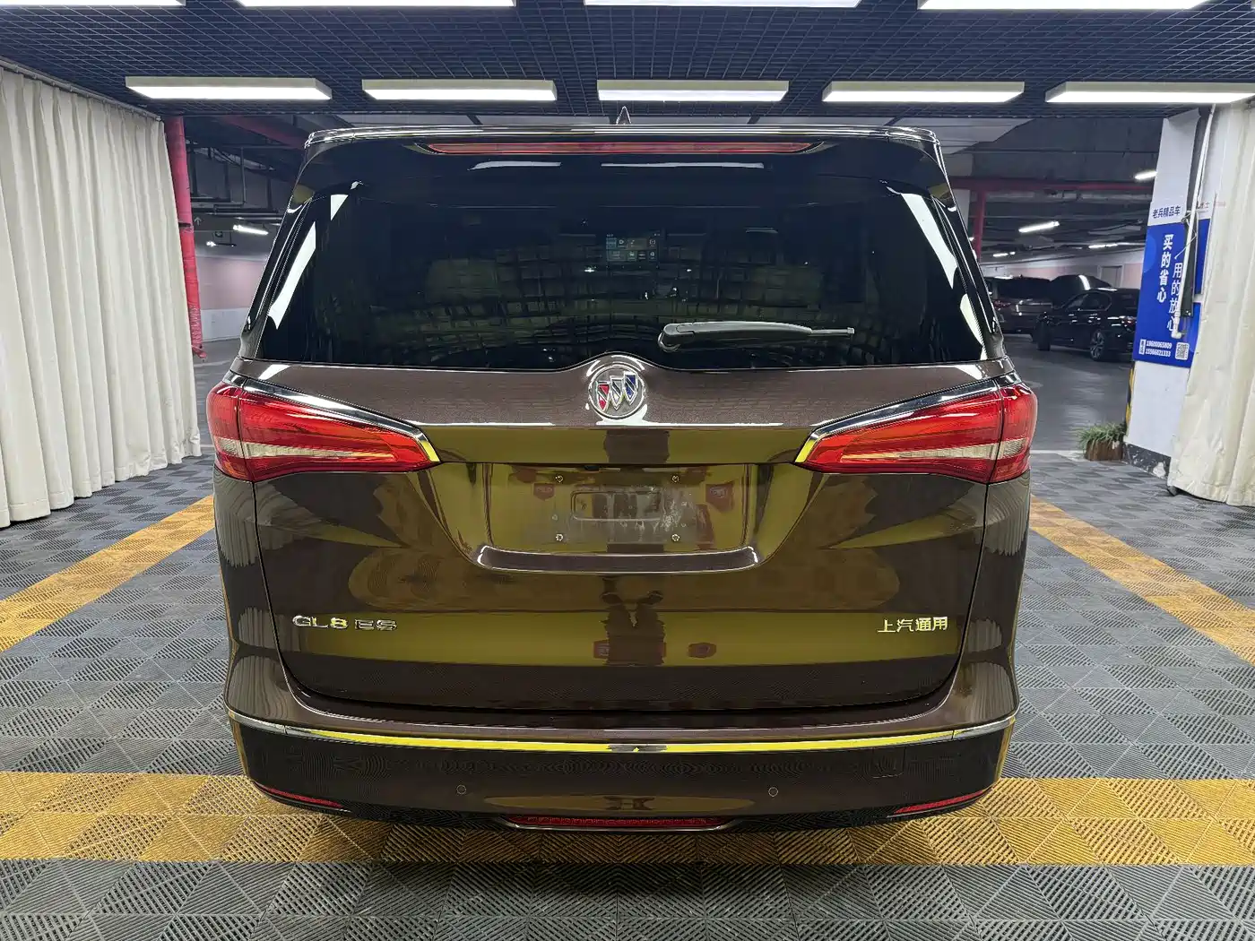 Buick GL8 2018 ES 28T Comfort Type China VI фото 5
