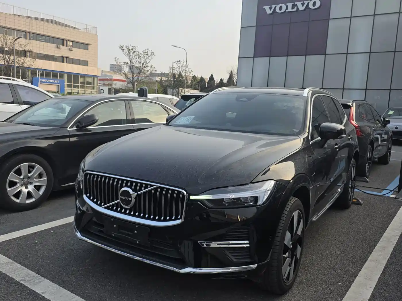 Volvo XC60 Plug-in Hybrid 2025 Plug-in Hybrid Long Range AWD Zhiya Luxury Edition