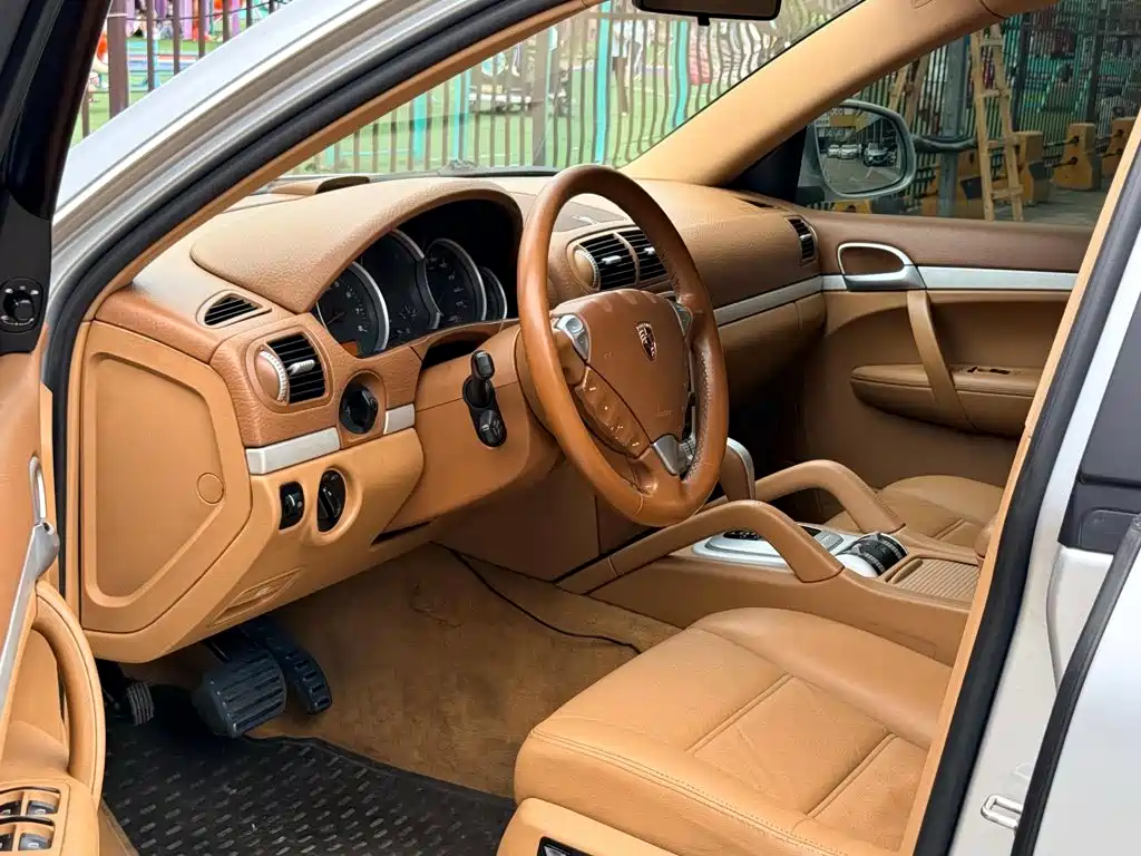 Porsche Cayenne 2006 2006 Cayenne S 4.5L AT