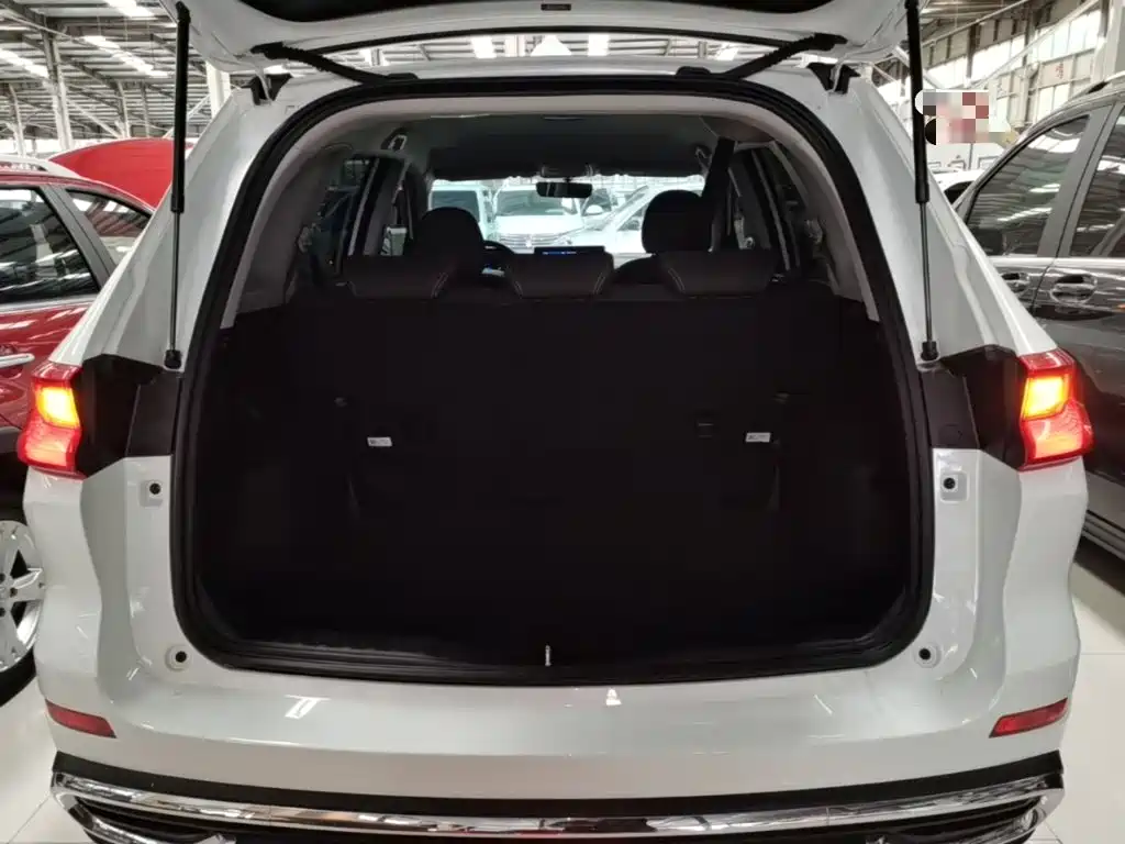 Haval M6 2024 2023 PLUS 1.5T DCT Elite Smart Connect