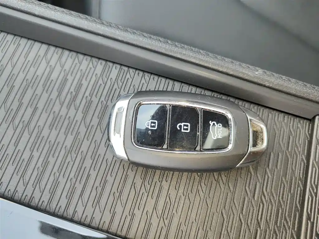 Hyundai Mistra 2021 1.8L CVT GLX Elite фото 9