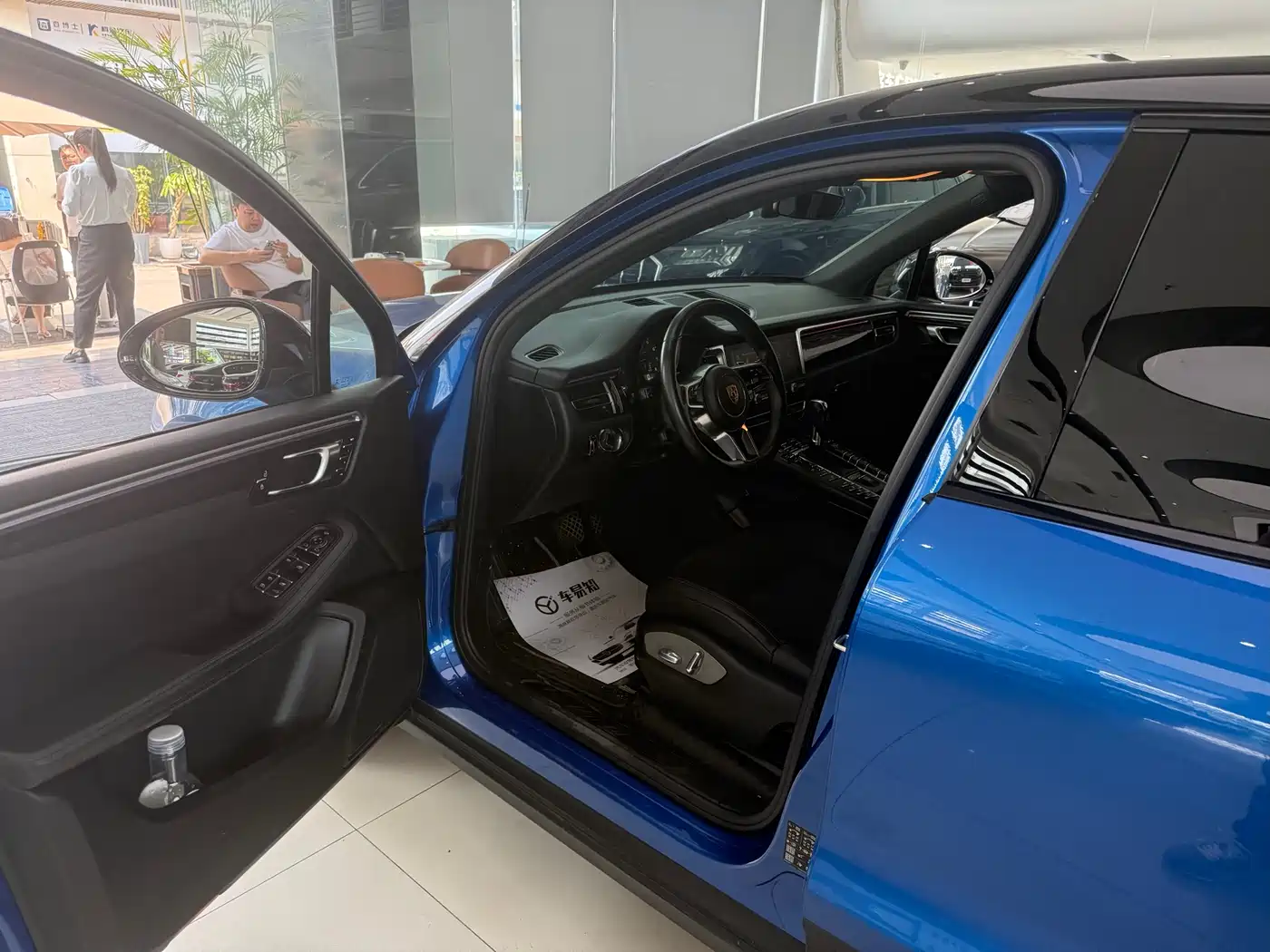 Porsche Macan 2018 Macan 2.0T фото 4