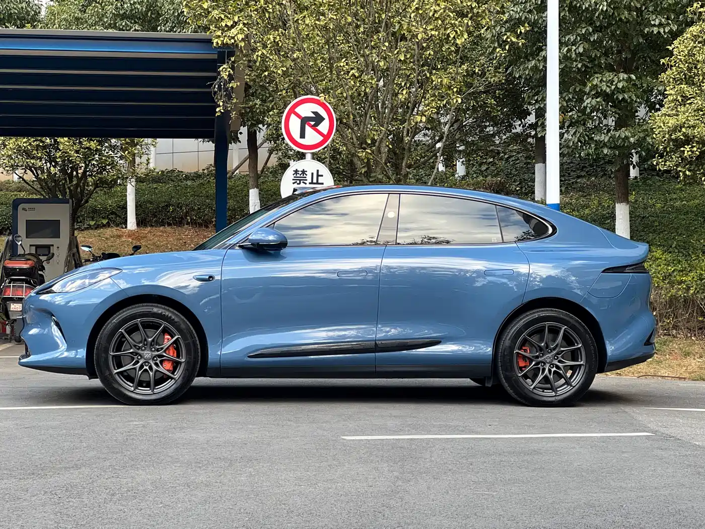 ZHIJI AUTOMOBILE ZHIJI LS6