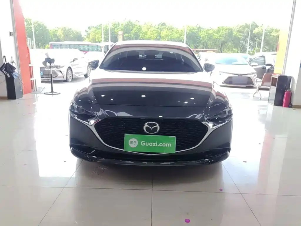 Mazda Mazda 3 2024 2023 2.0L Automatic Premium Edition