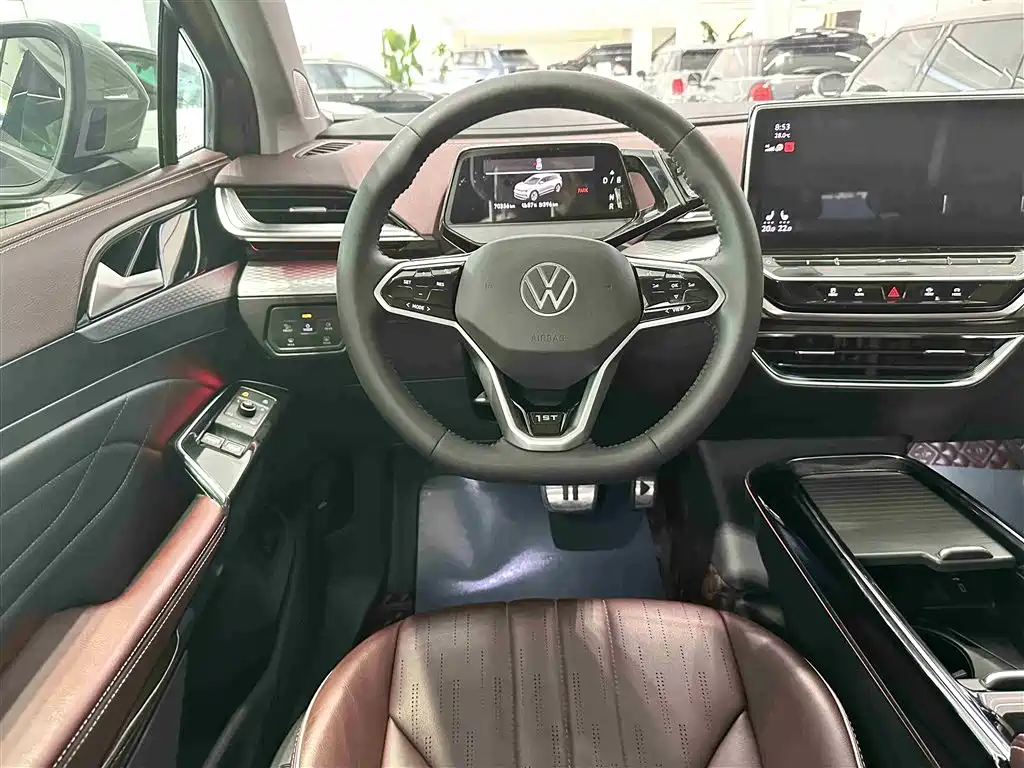 Volkswagen ID.6 X 2021 1st Edition ID. First Sight фото 12
