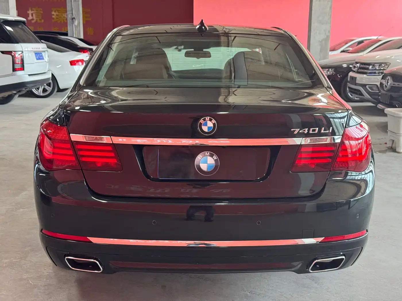 BMW 7 Series 2013 Model 740Li Leading фото 4