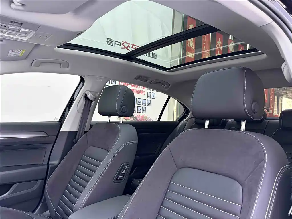 Volkswagen Magotan 2020 330TSI DSG Leading фото 27