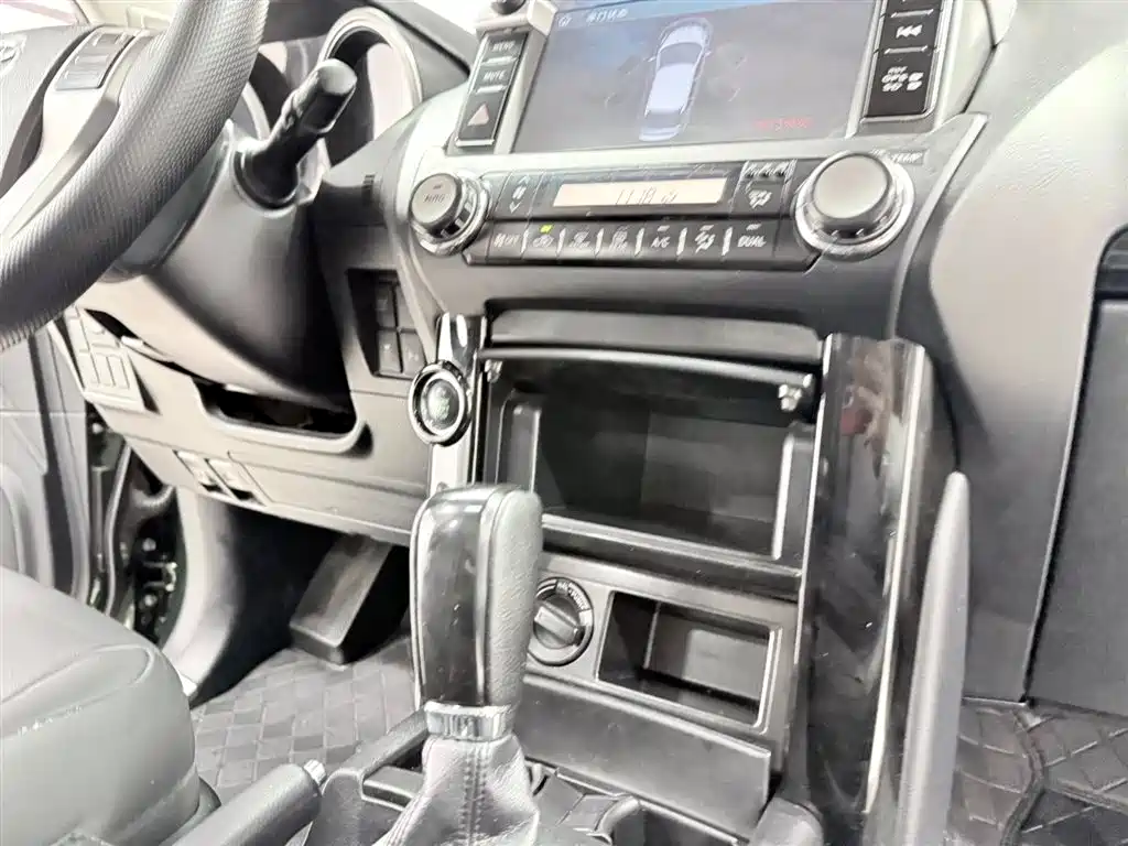 Toyota Prado (Import) 2014 2.7L Automatic Standard Edition фото 18