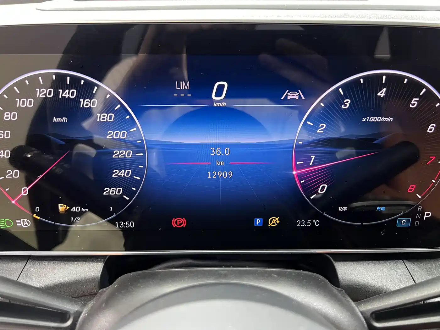 Mercedes-Benz GLC 2025 GLC 300 L 4MATIC Luxury 5-seater фото 13