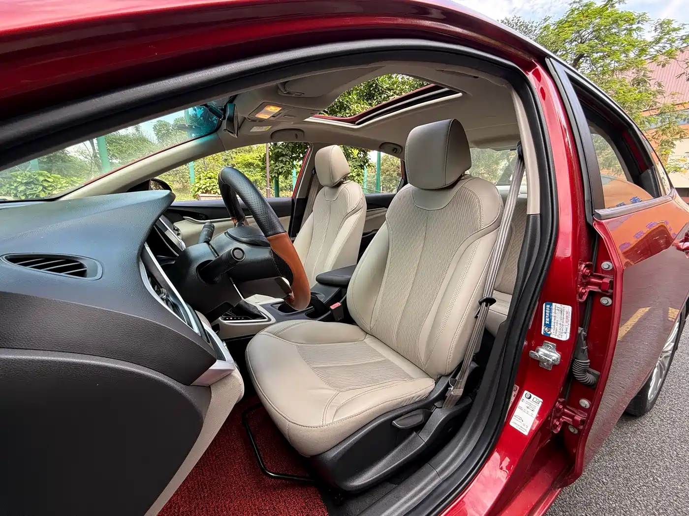 Buick Excelle 2017 15N Automatic Elite фото 9