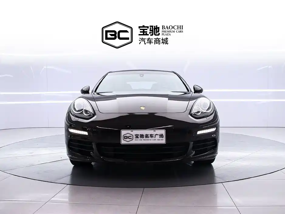 Porsche Panamera 2014 Panamera 3.0T фото 2