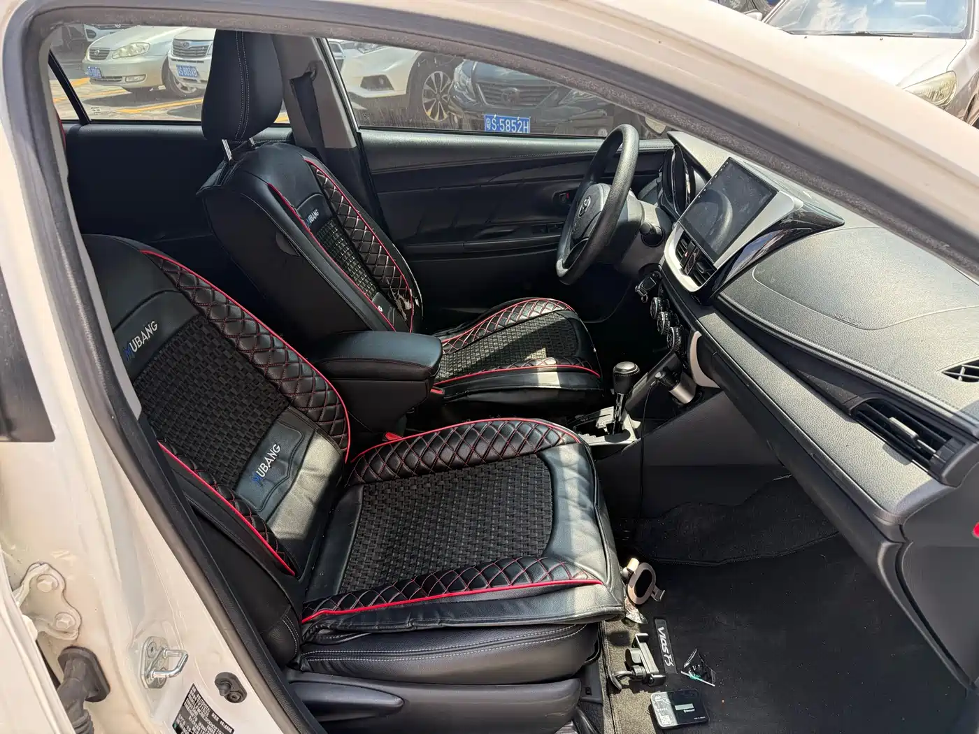 Toyota Vios FS 2017 1.5L CVT Fengchi Edition фото 6