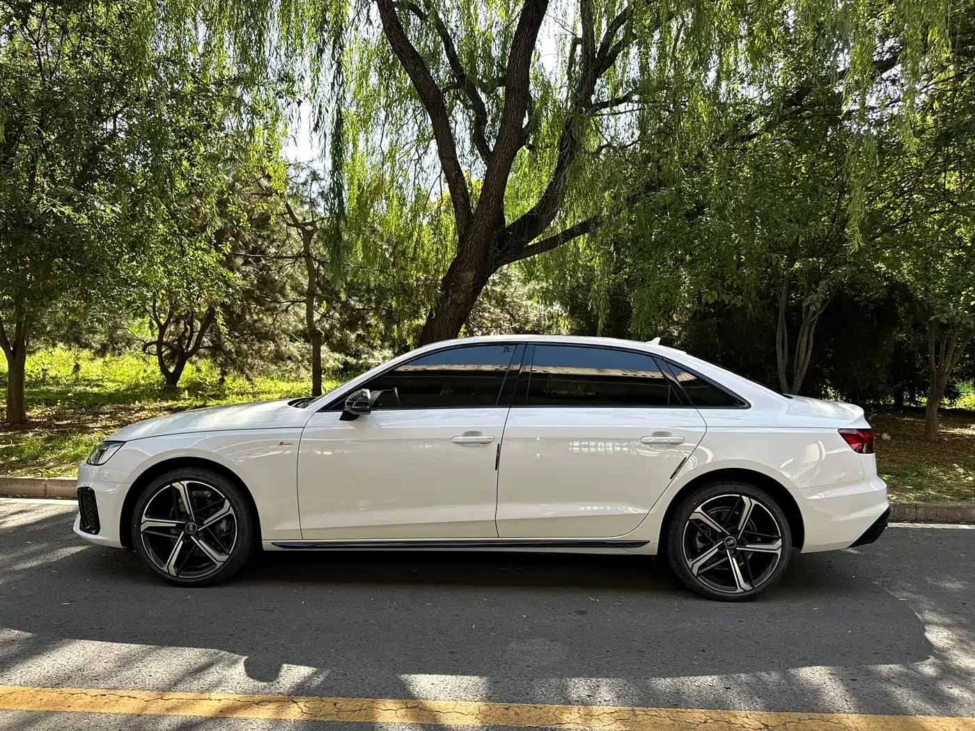 Audi A4L 2024 40 TFSI Luxury Dynamic фото 7