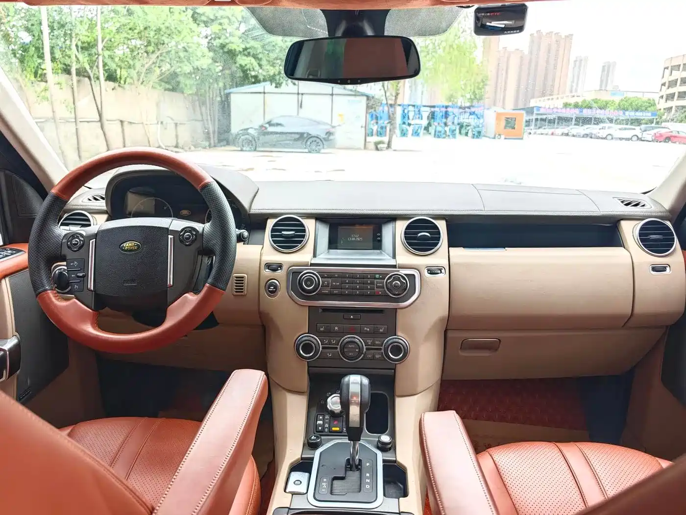 Land Rover Discovery 2011 2.7 TDV6 S Diesel фото 5