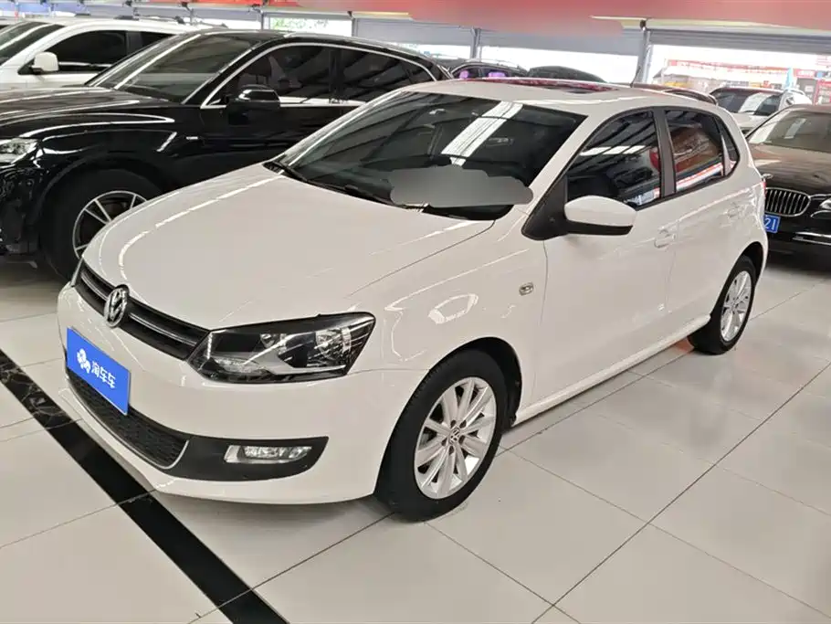 Volkswagen Polo 2013 1.6L Automatic Luxury Edition