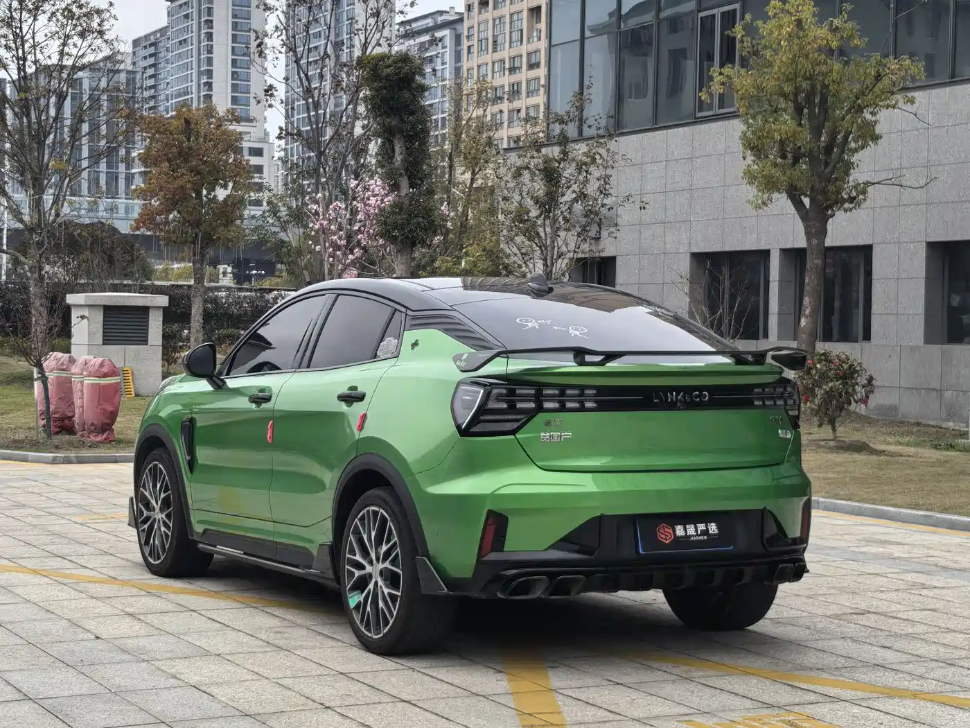 Lynk & Co 05 2022 Model 05+ 2.0TD Automatic Performance Package фото 11