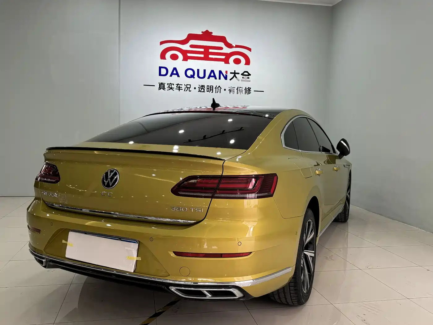 Volkswagen FAW-Volkswagen CC 2021 380TSI Eye-catching Edition 30th Anniversary фото 16